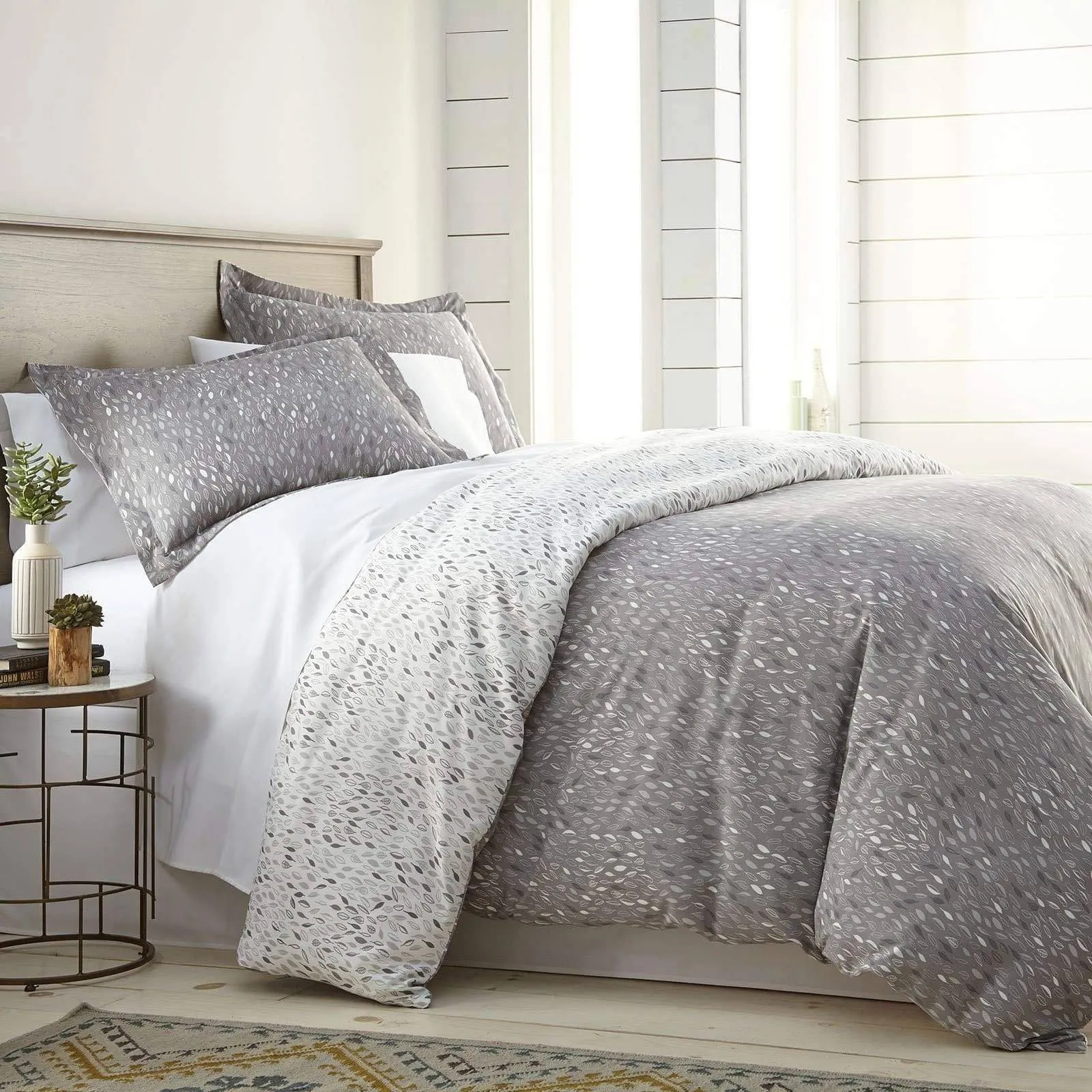 Botanical Leaves Reversible Comforter Set