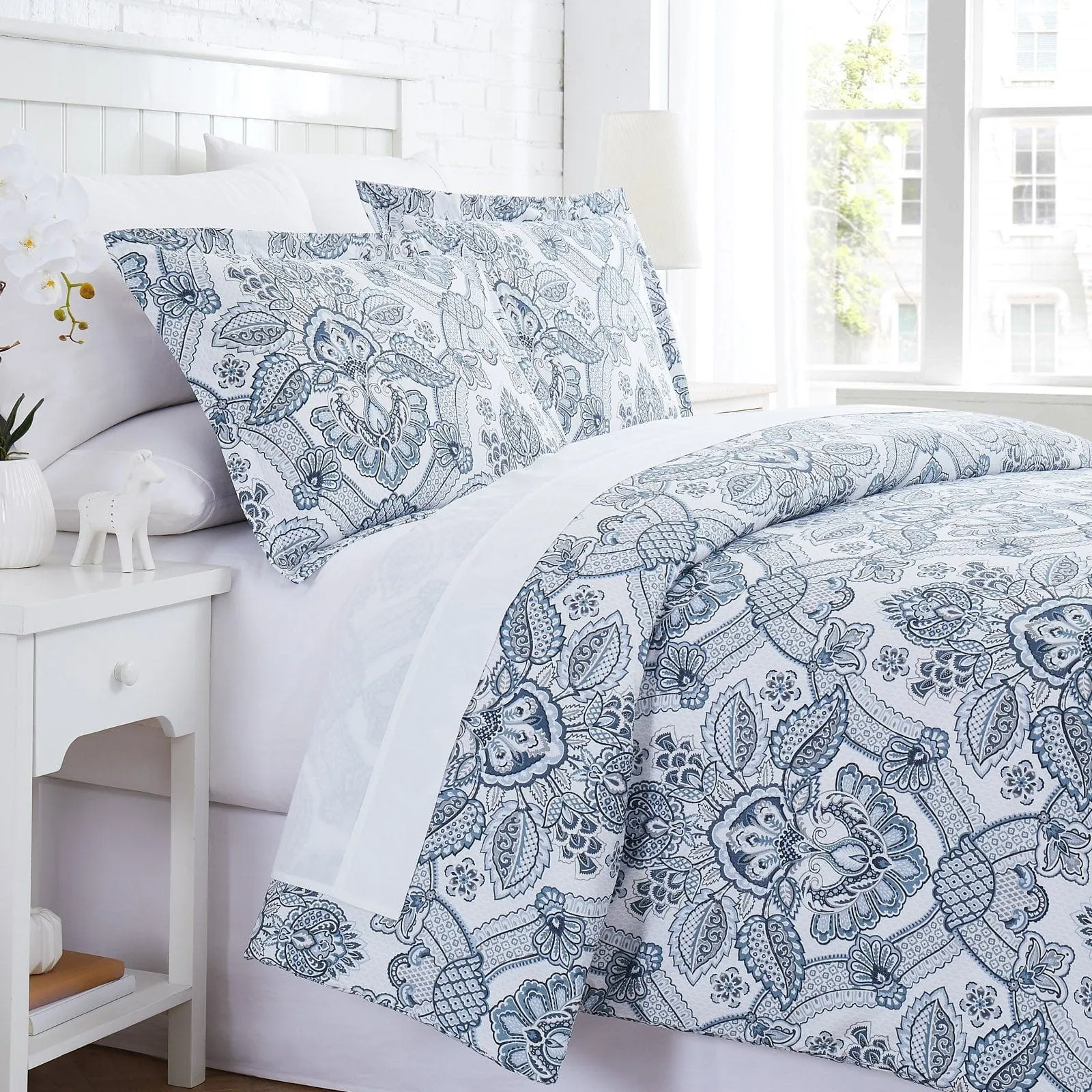 Enchantment Comforter Set