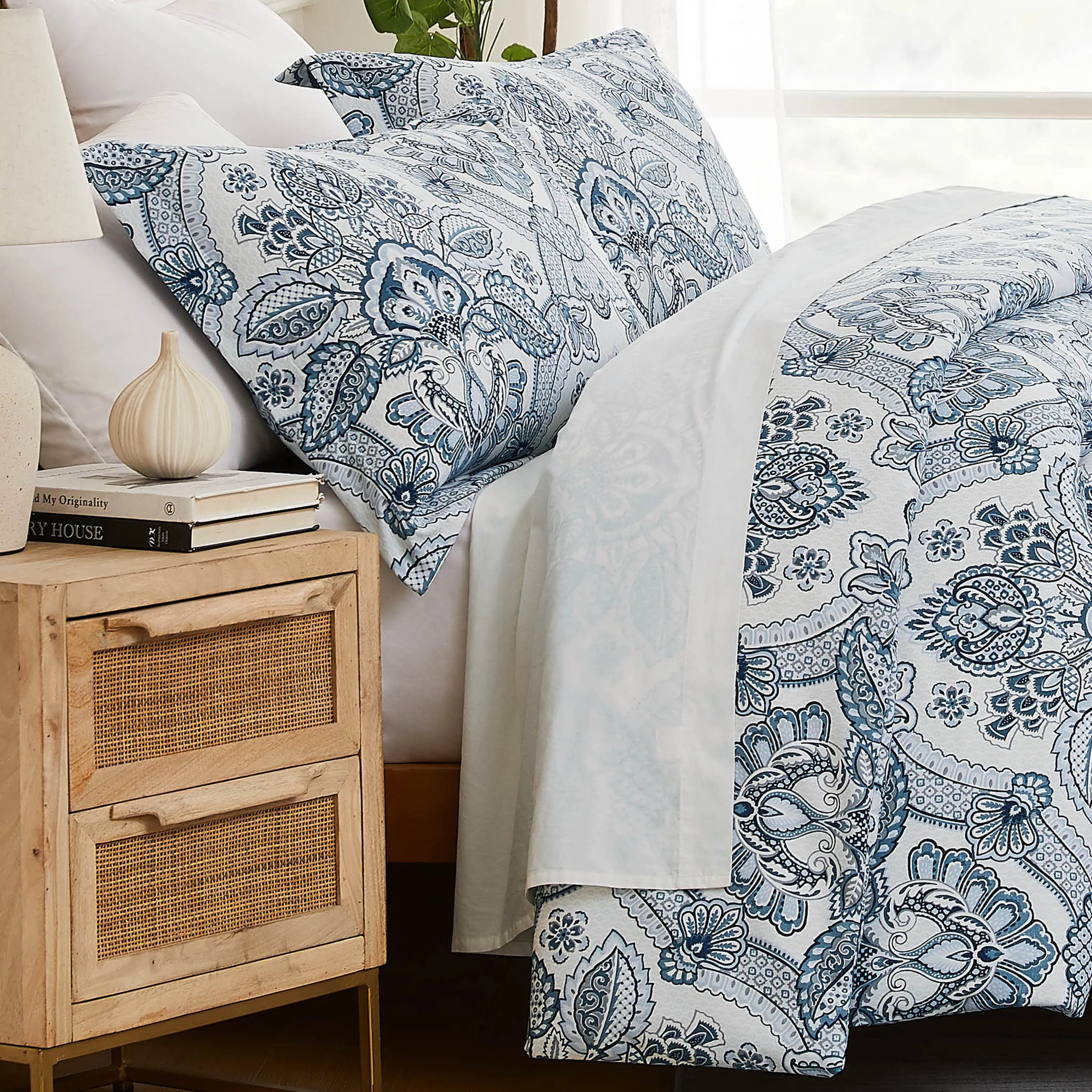 Enchantment Comforter Set