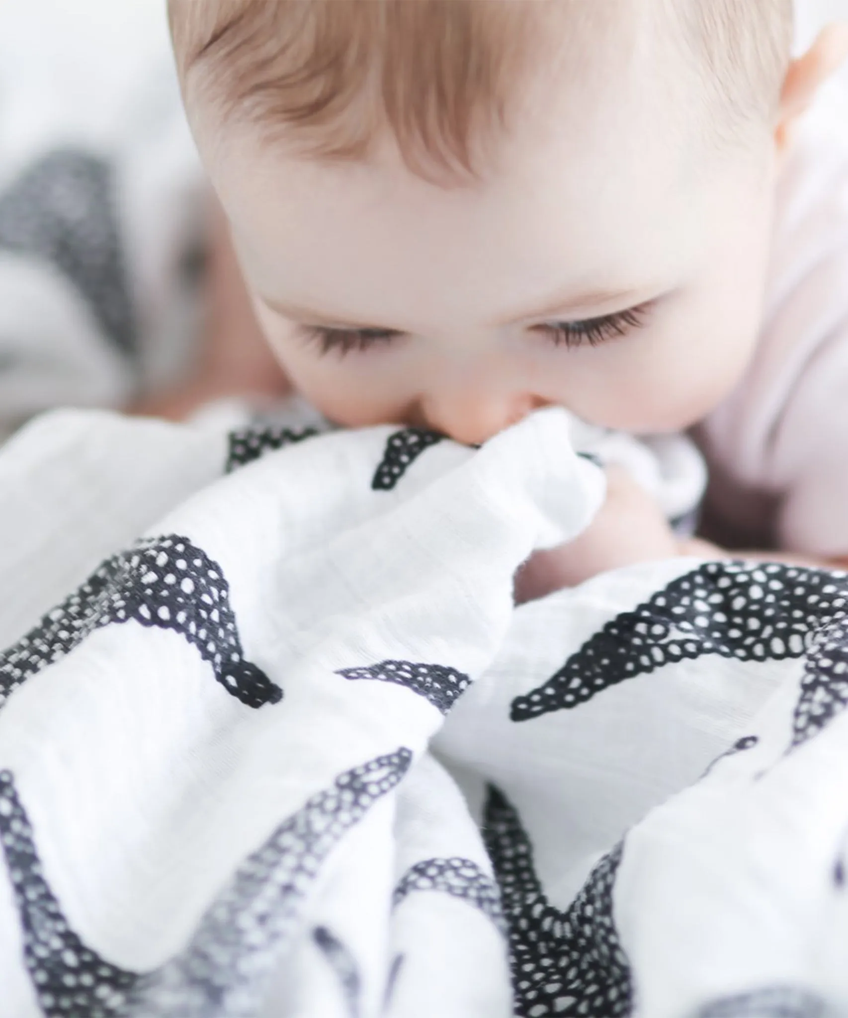 Etta Loves Extra Large Muslin Square - Starfish