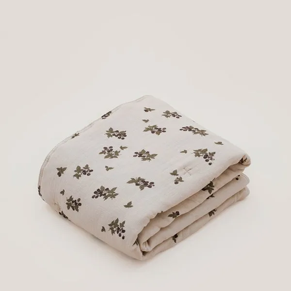 Garbo&Friends Filled Muslin Quilt - Blackberry