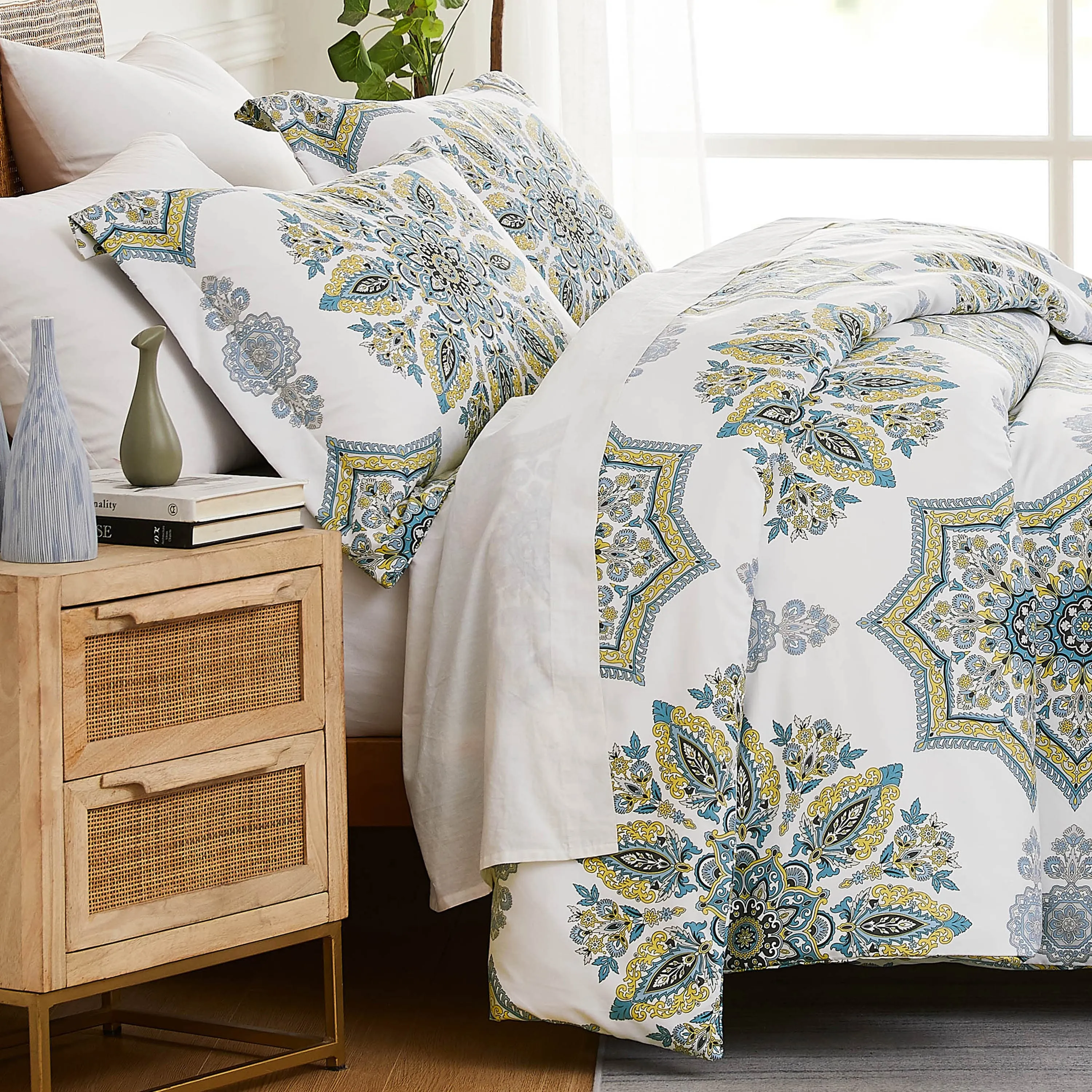 Infinity Comforter Set