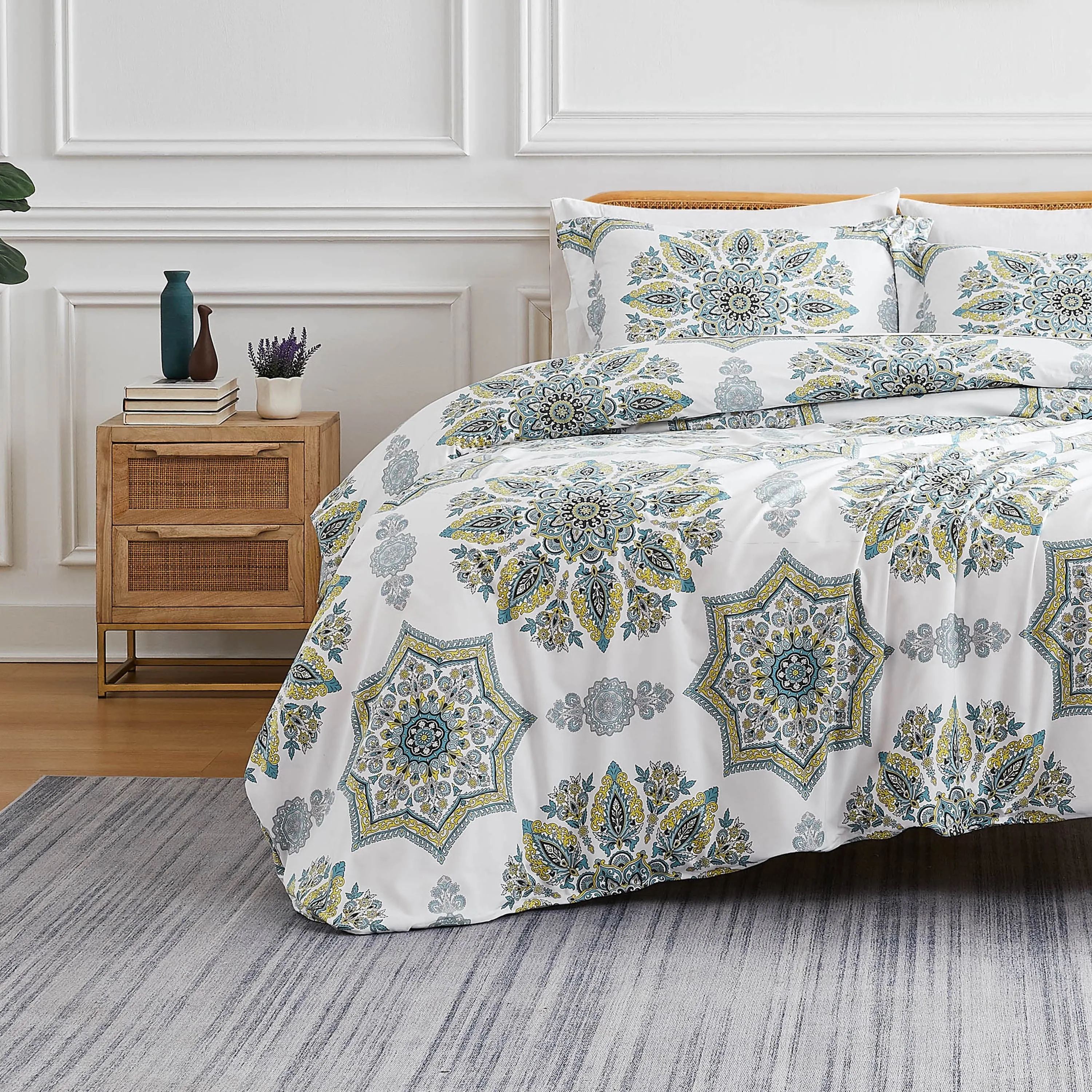 Infinity Comforter Set