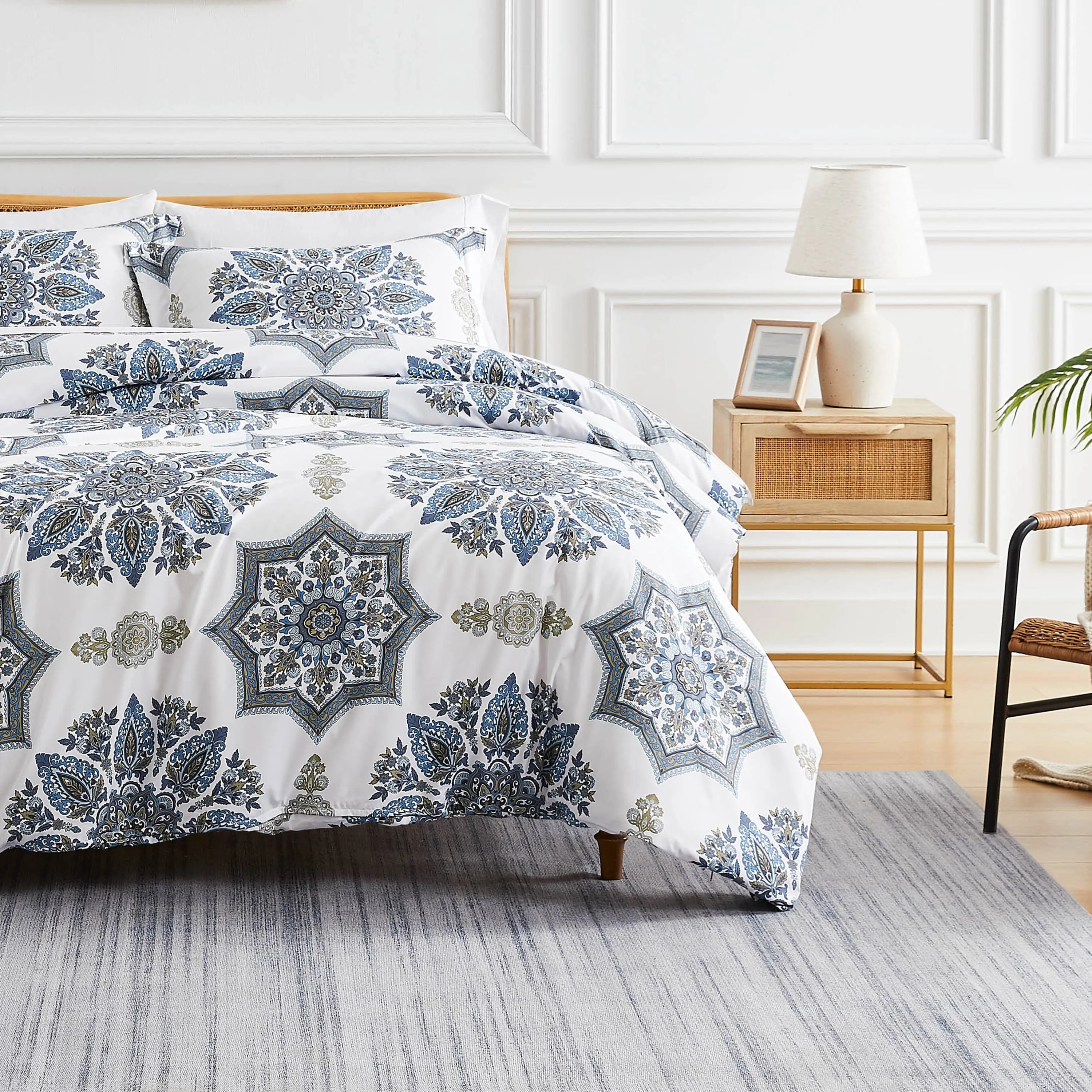 Infinity Comforter Set