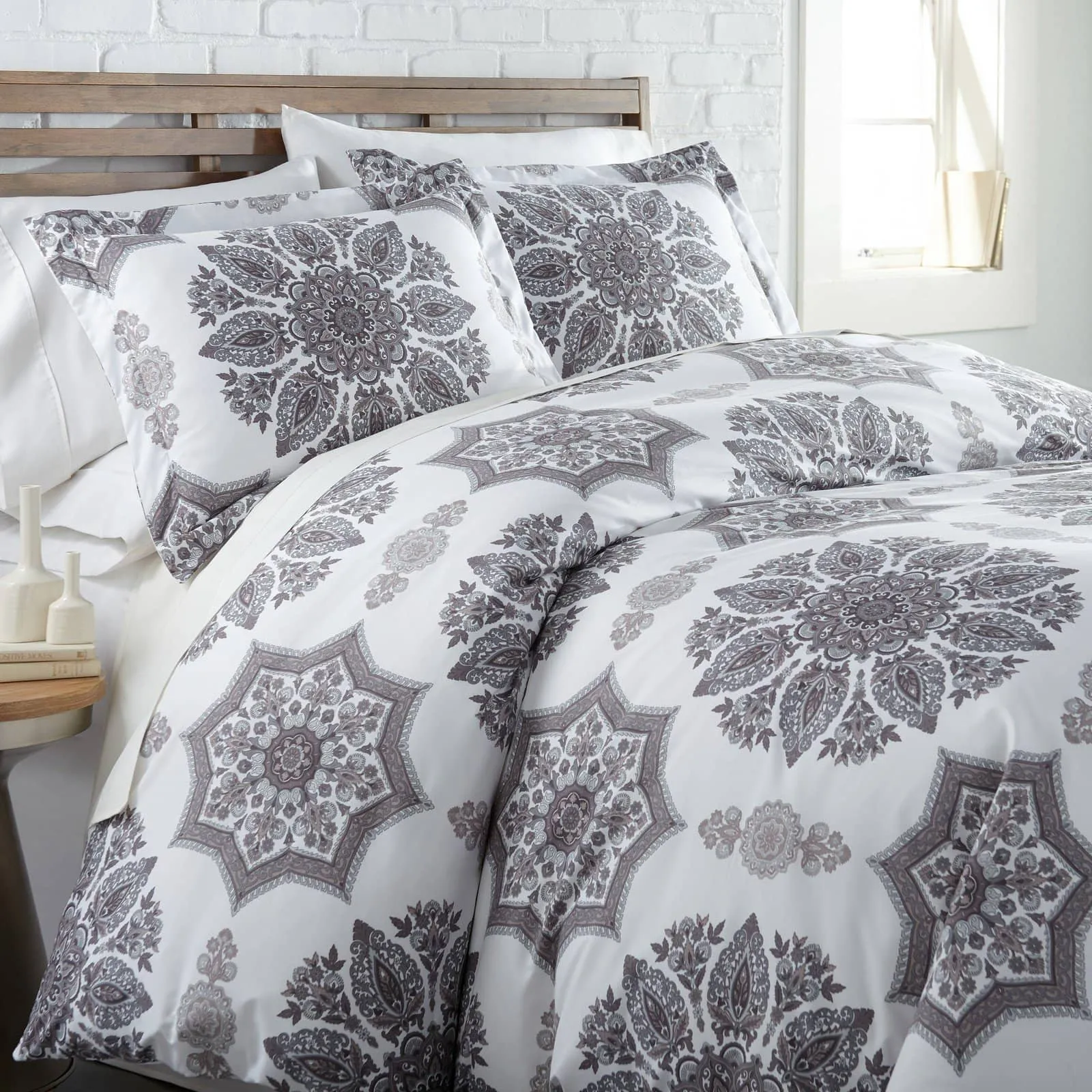 Infinity Comforter Set