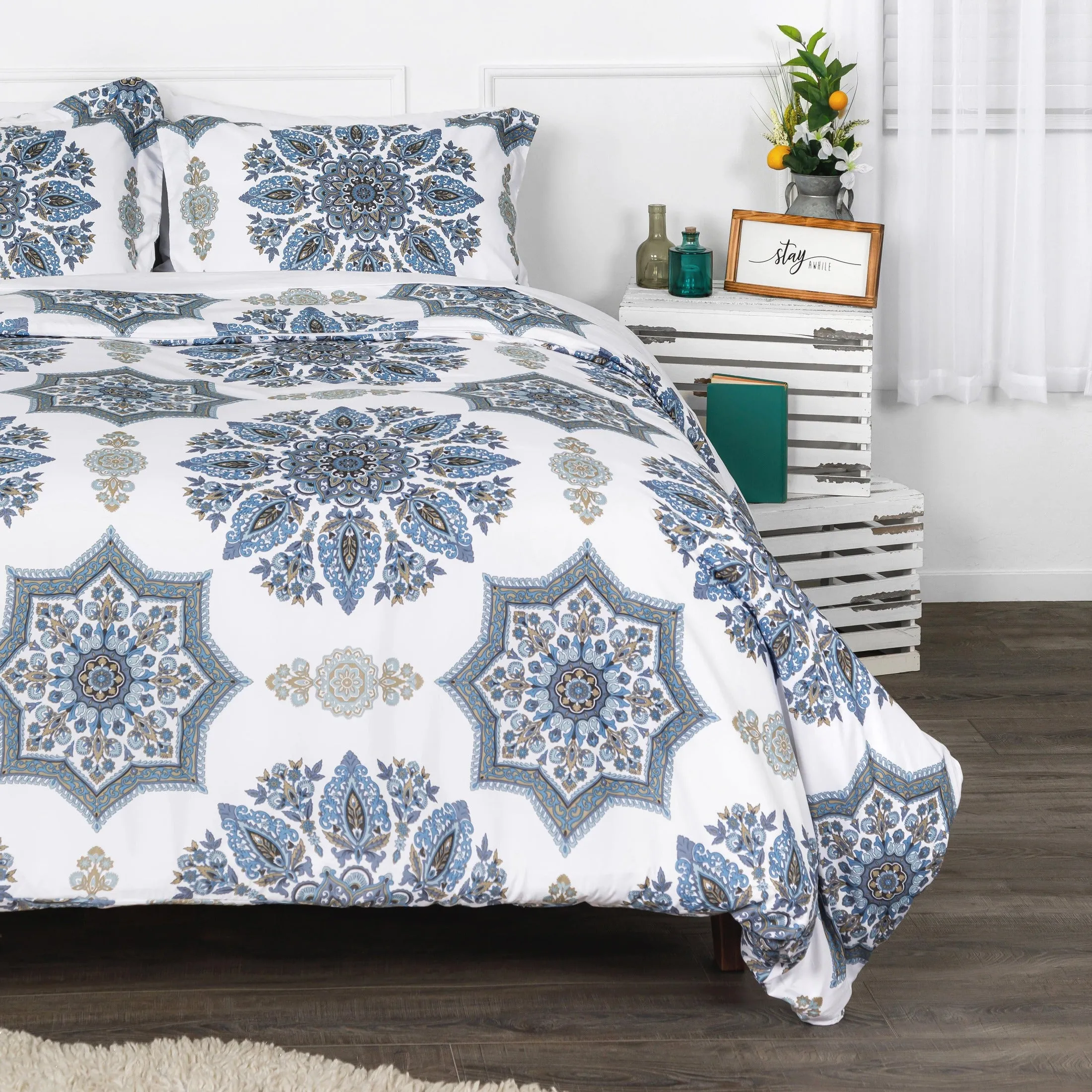 Infinity Comforter Set