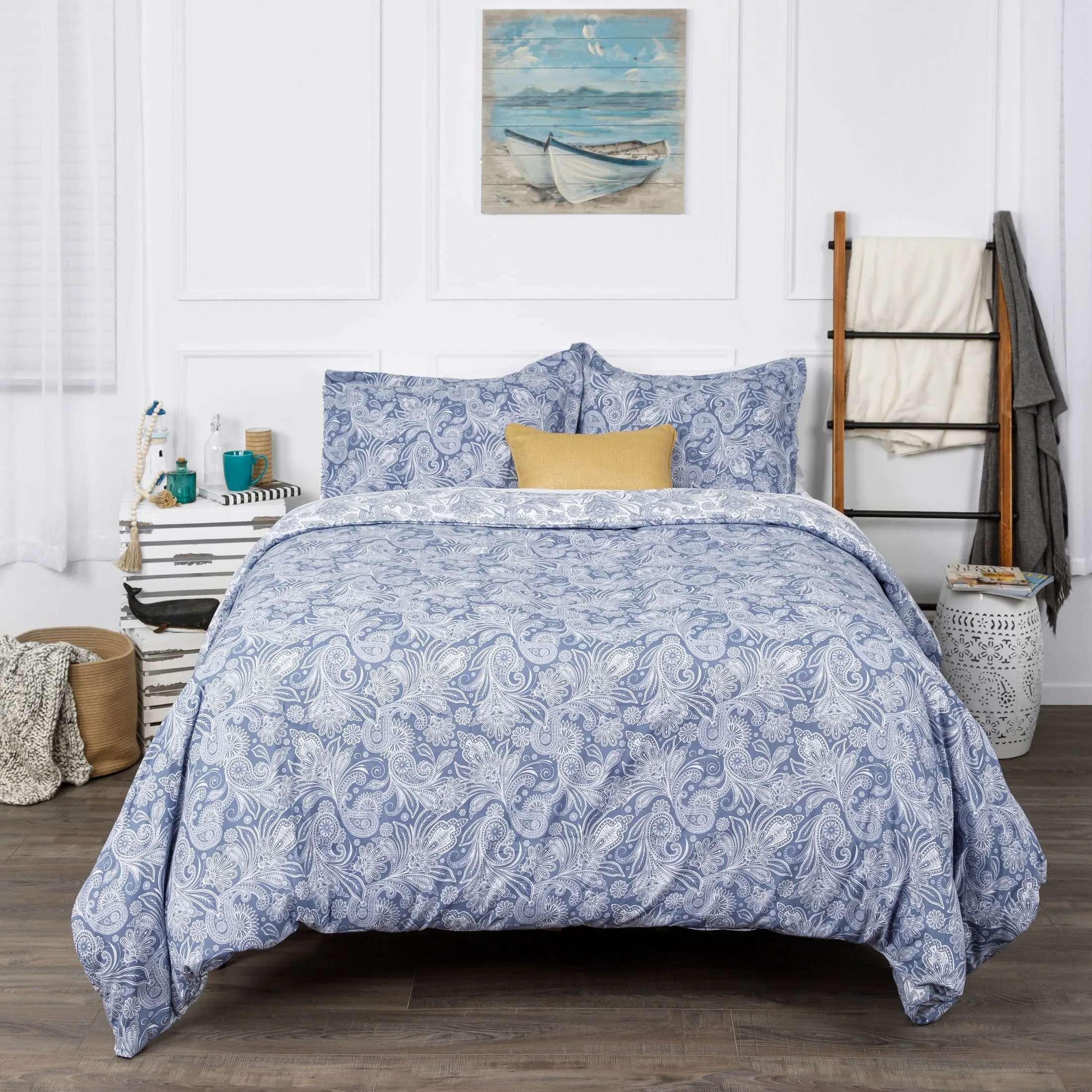 Perfect Paisley Reversible Comforter Set