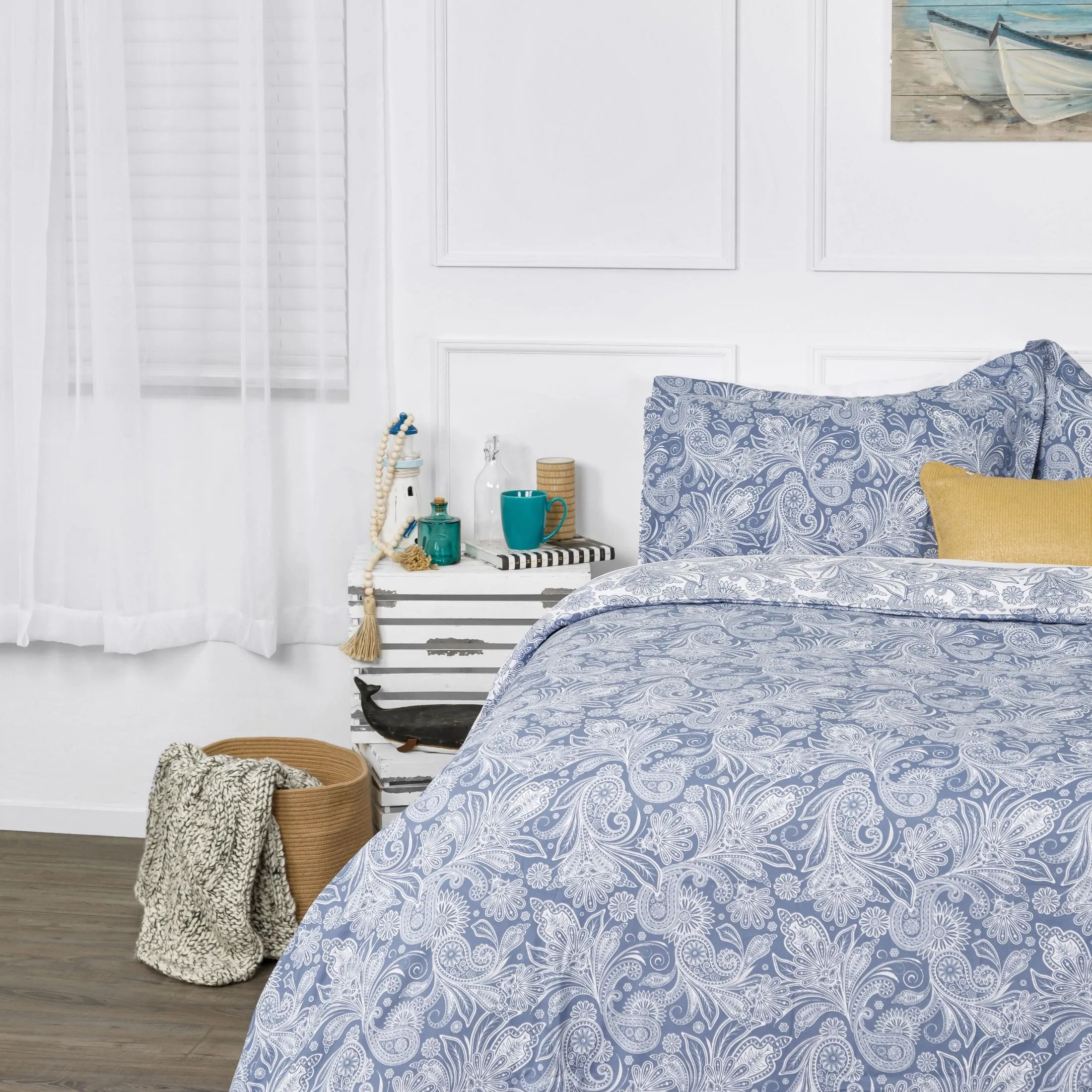 Perfect Paisley Reversible Comforter Set