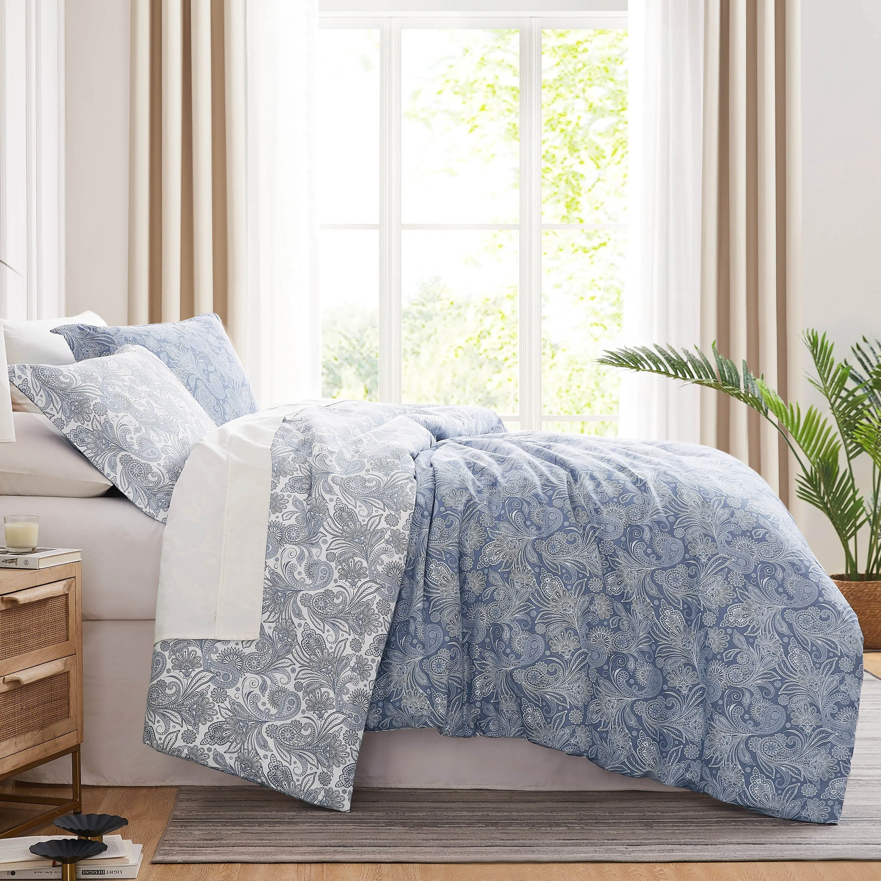 Perfect Paisley Reversible Comforter Set