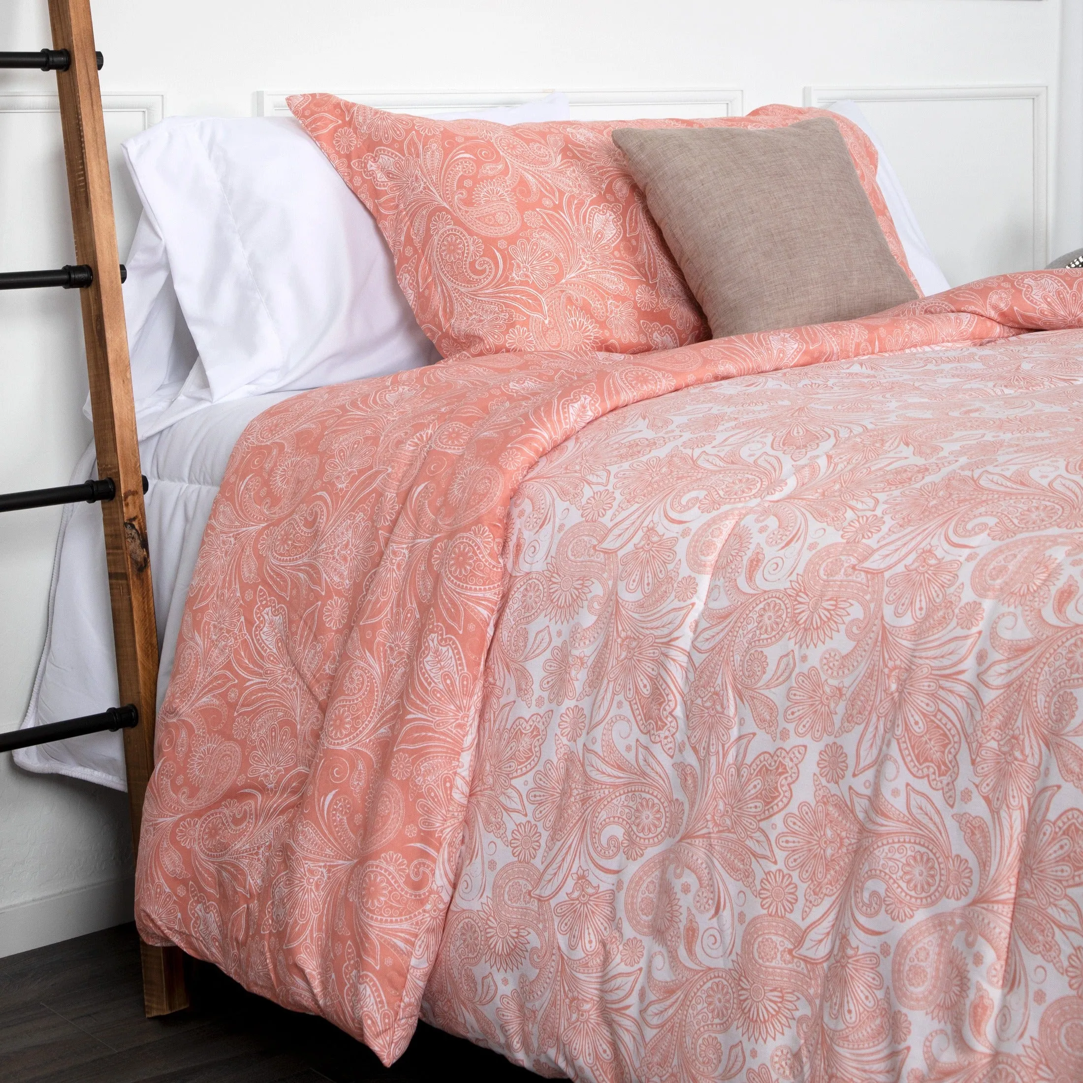 Perfect Paisley Reversible Comforter Set