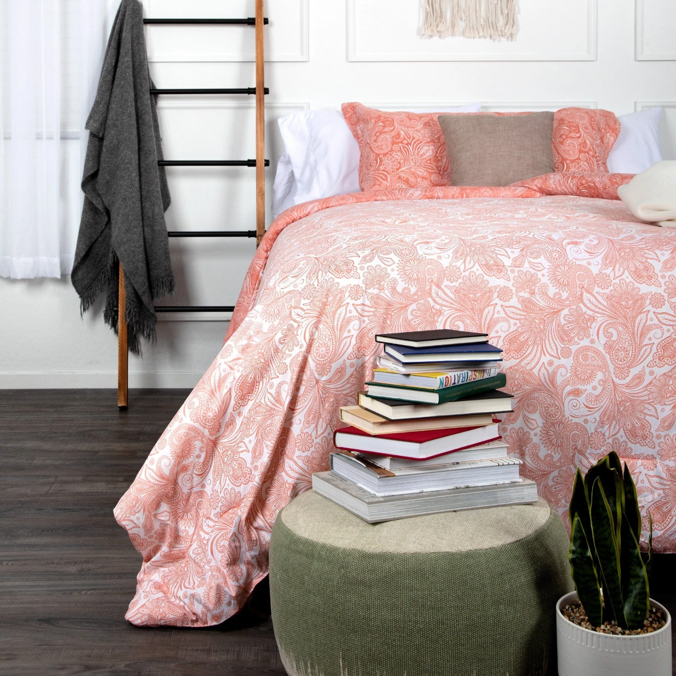 Perfect Paisley Reversible Comforter Set