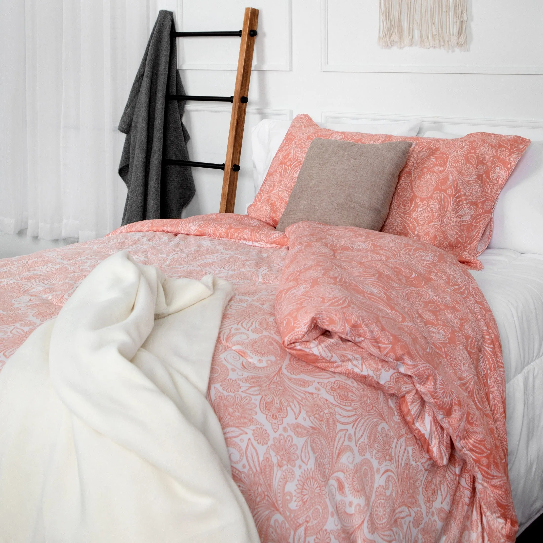 Perfect Paisley Reversible Comforter Set