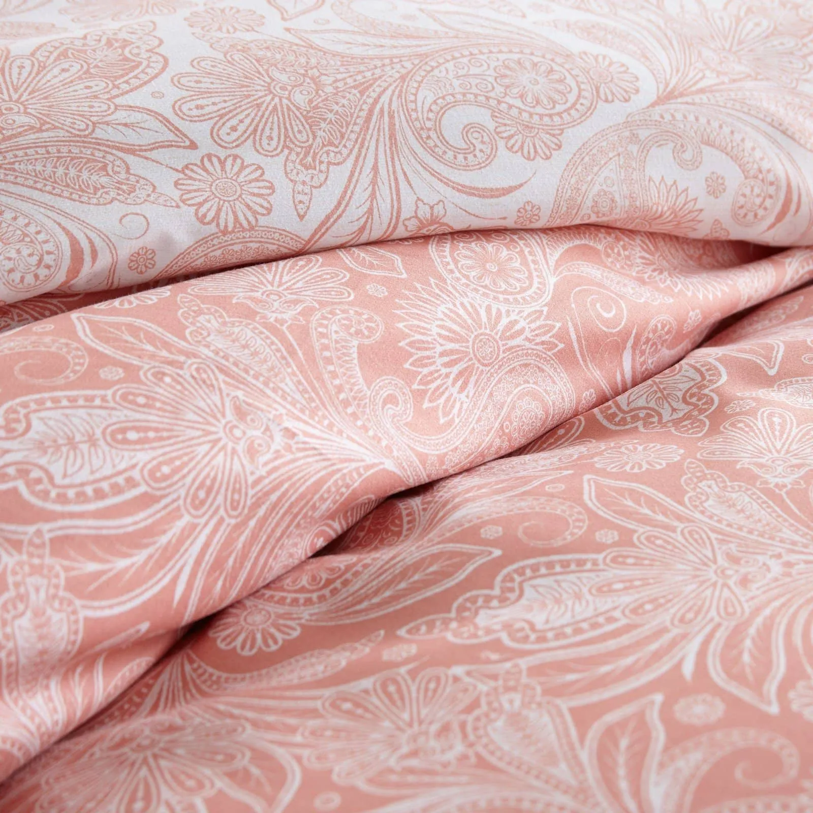 Perfect Paisley Reversible Comforter Set