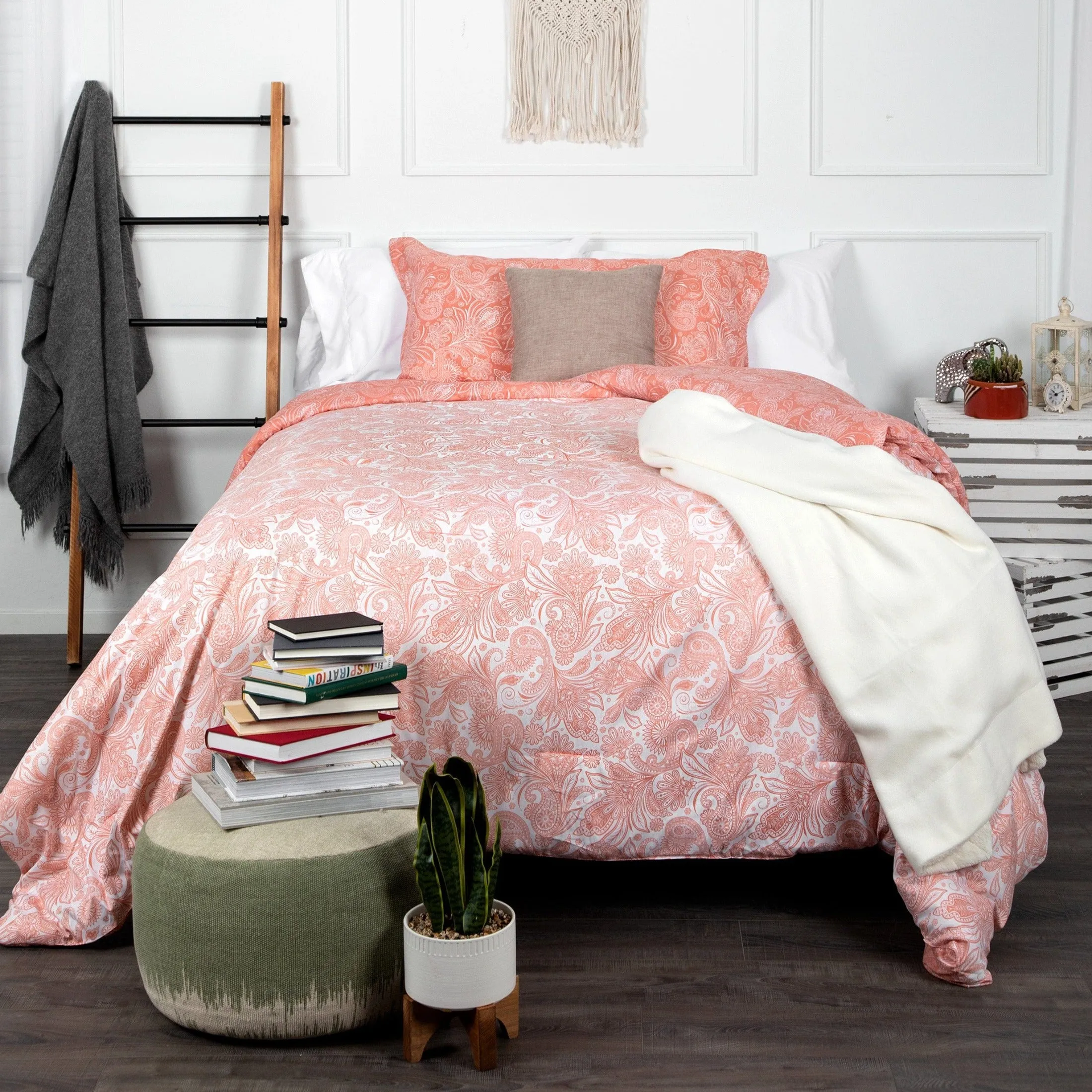 Perfect Paisley Reversible Comforter Set