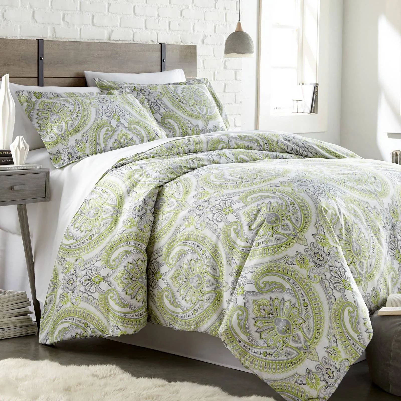 Pure Melody Comforter Set