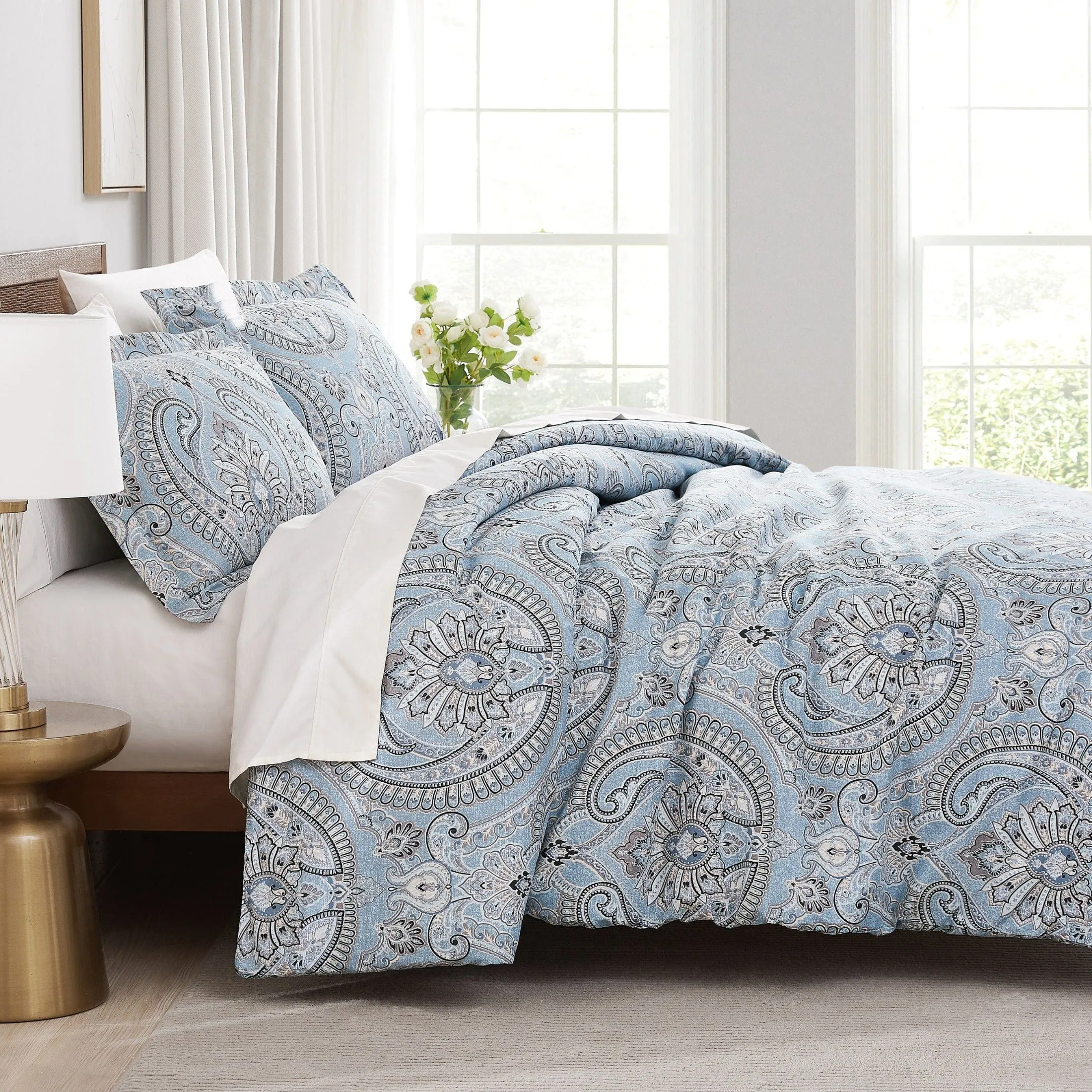 Pure Melody Comforter Set