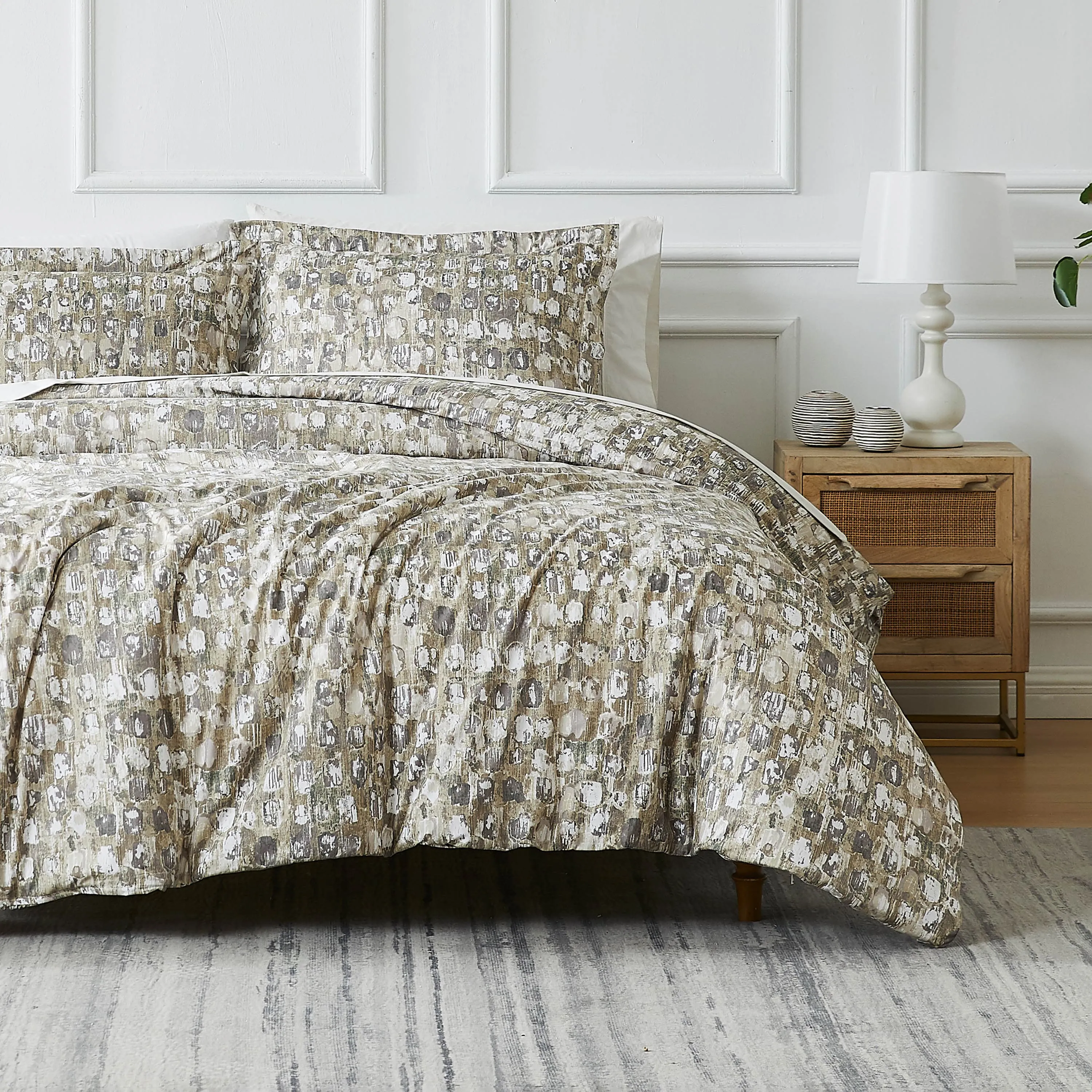 Rhythm Oversized Comforter Set