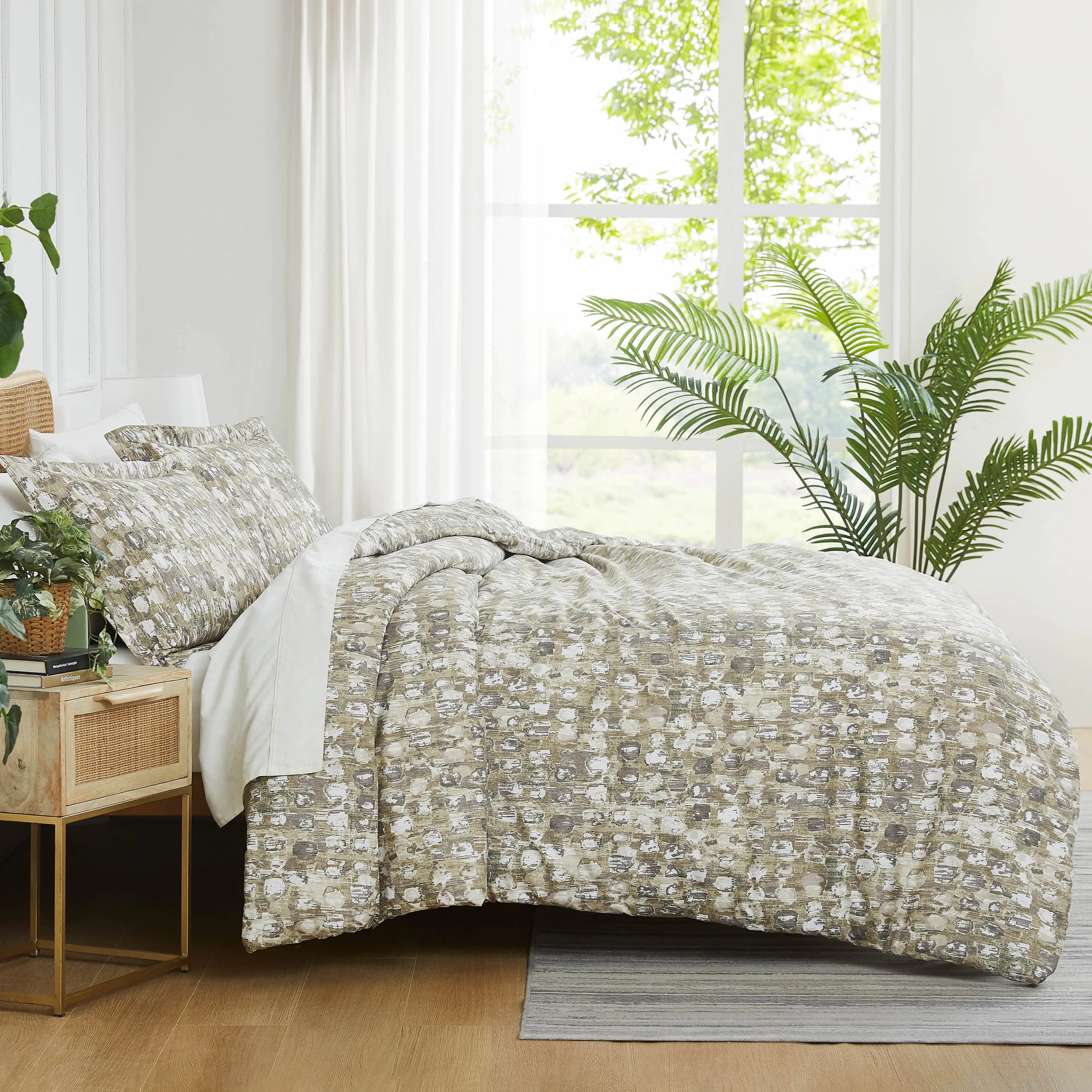 Rhythm Oversized Comforter Set