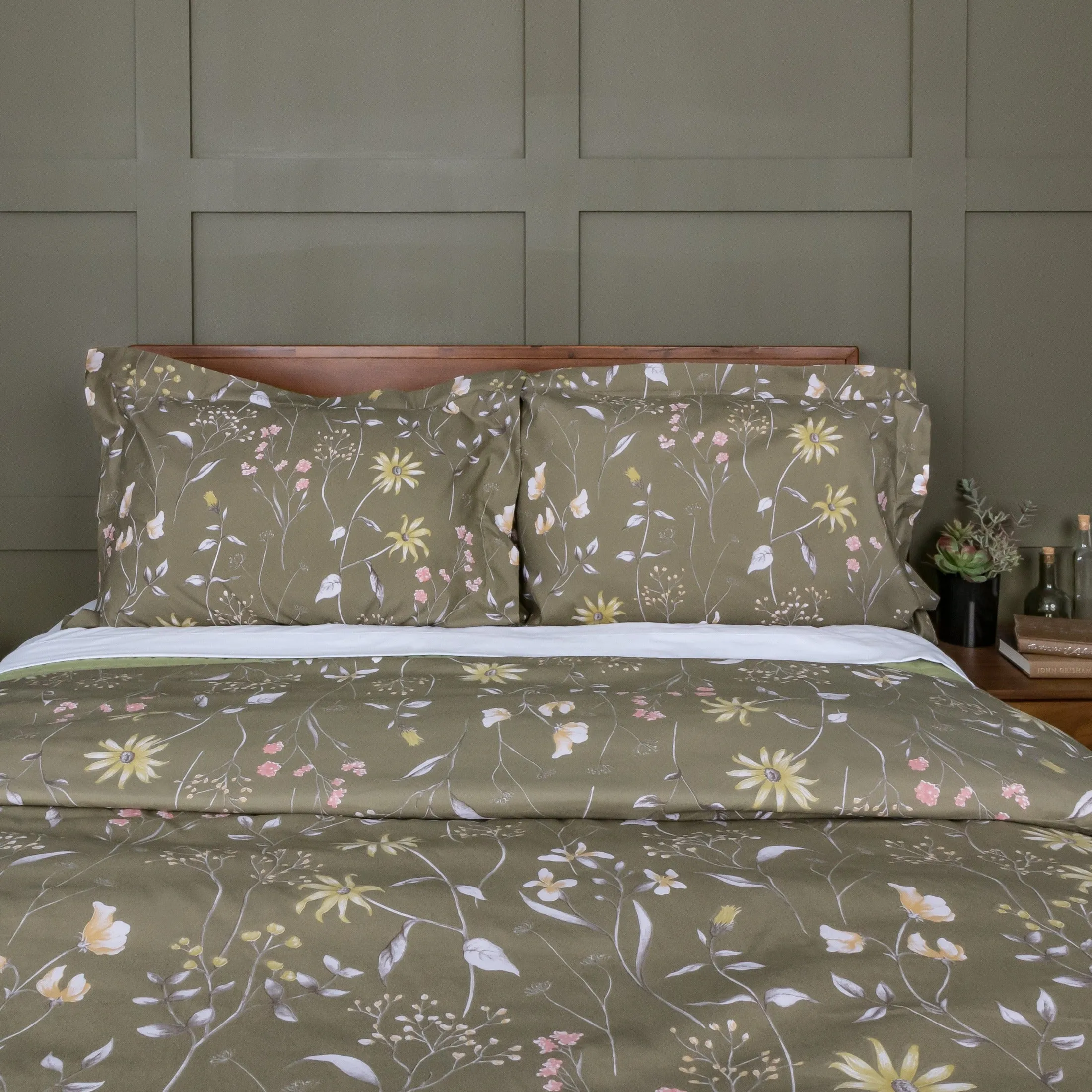 Secret Meadow Comforter Set