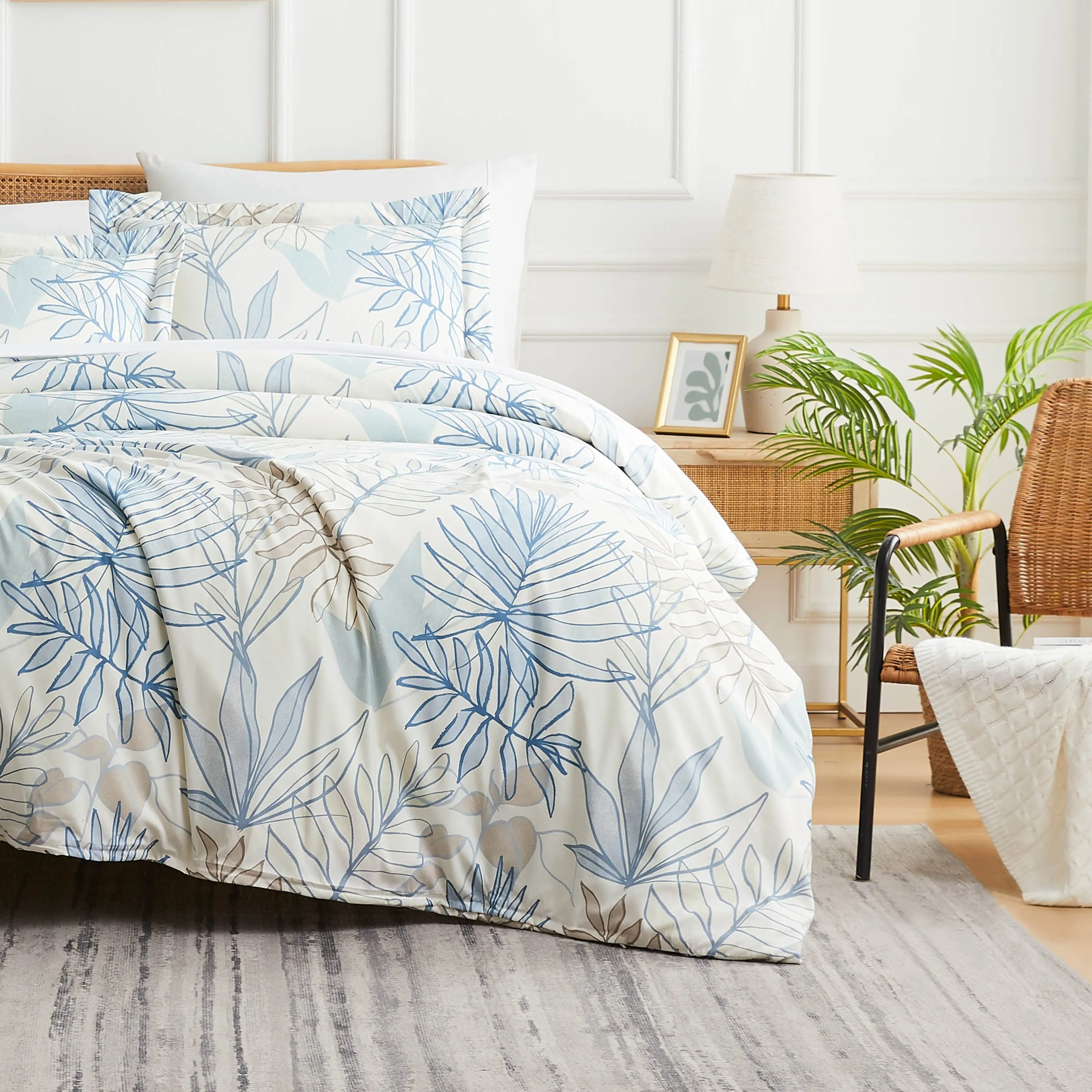 Tropic Leaf Comforter Set