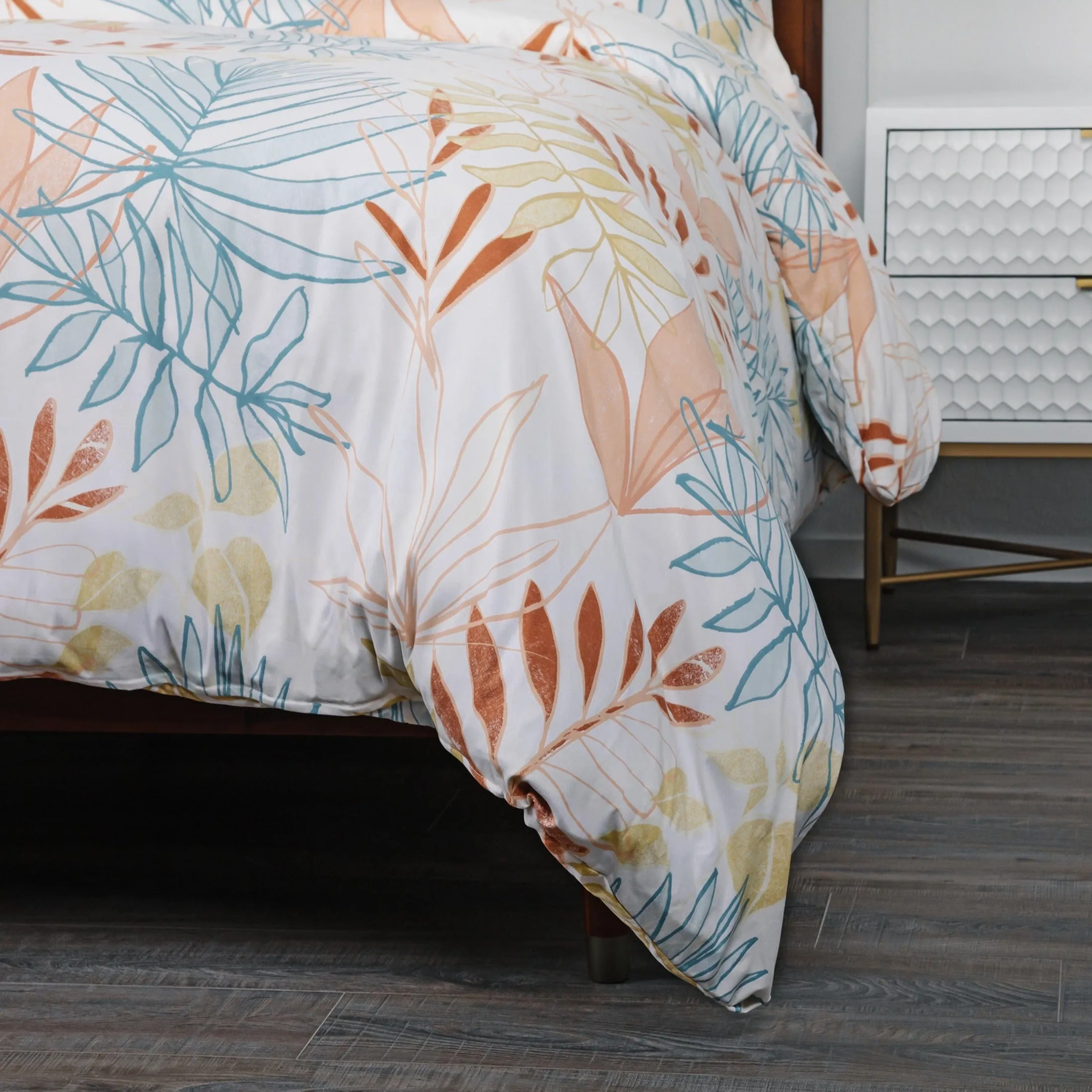 Tropic Leaf Comforter Set