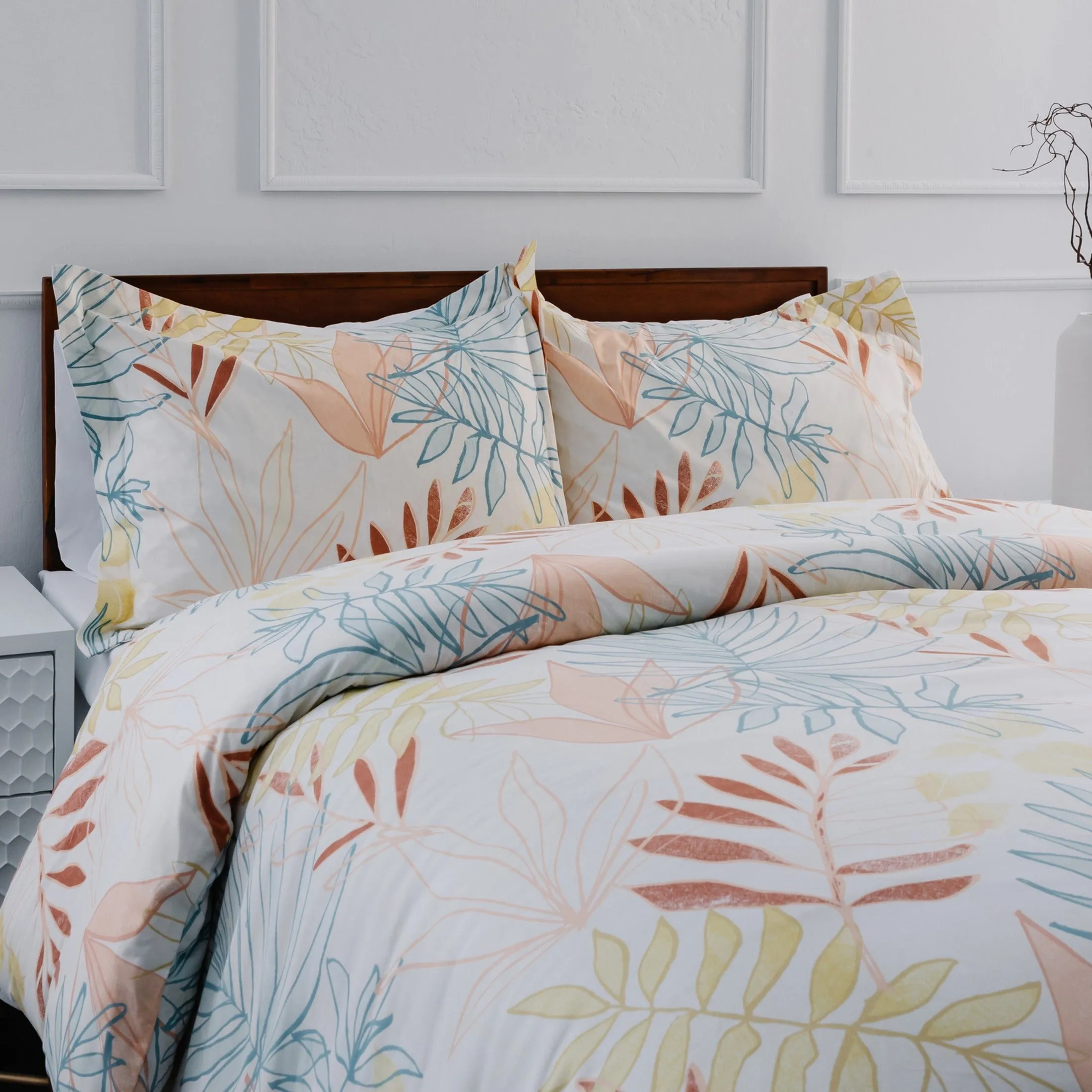 Tropic Leaf Comforter Set