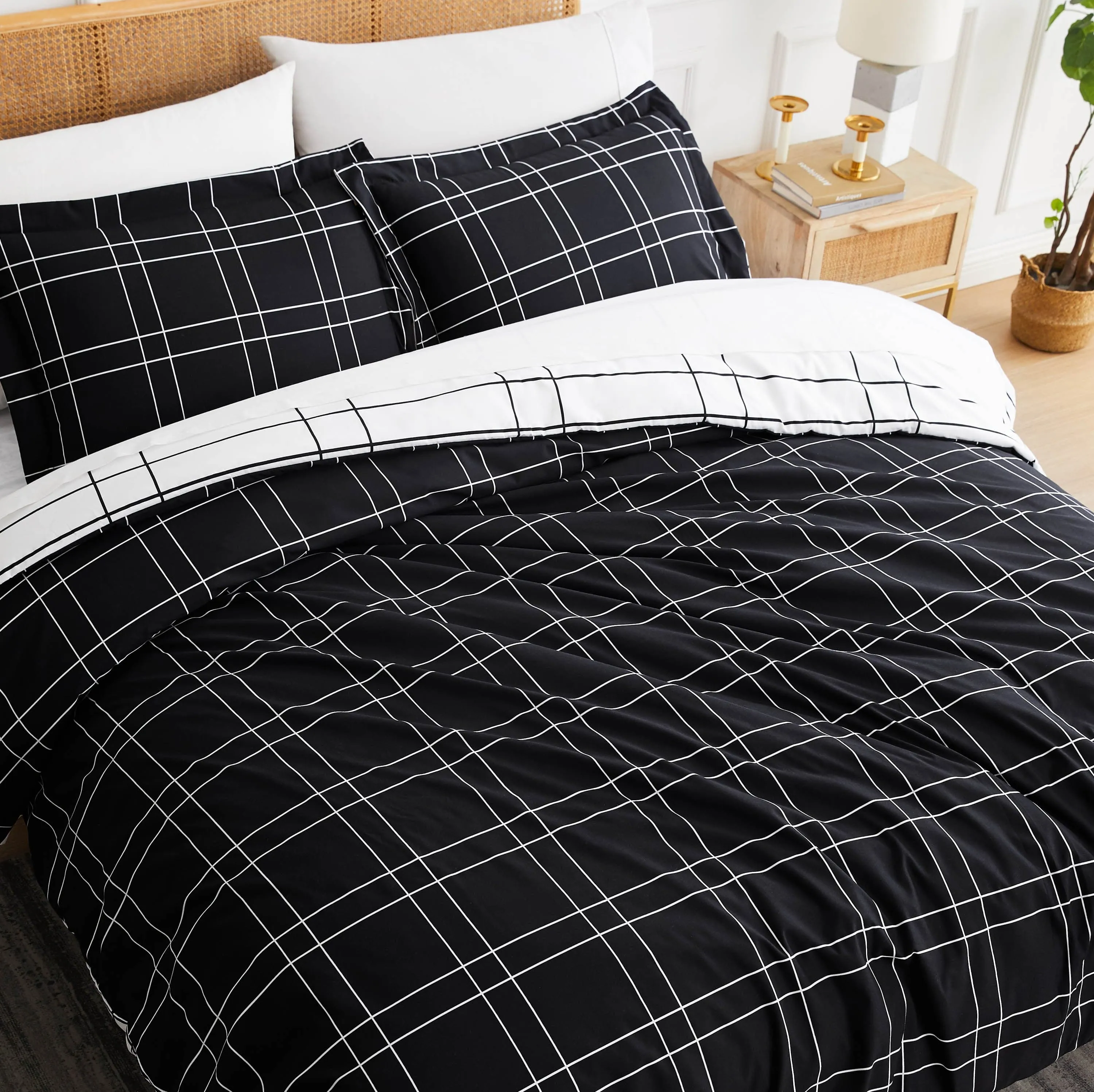 Urban Grid Oversized Comforter Set