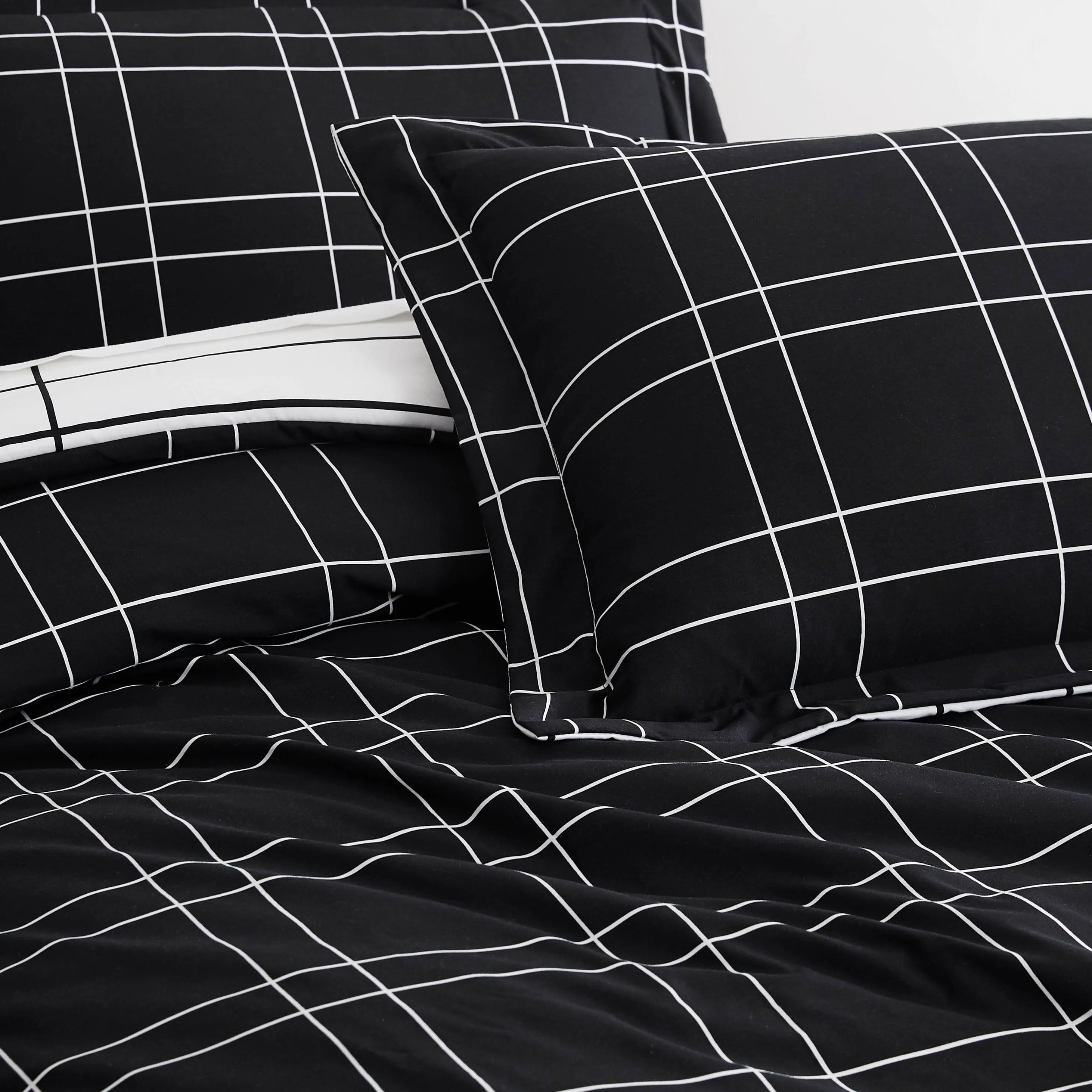 Urban Grid Oversized Comforter Set