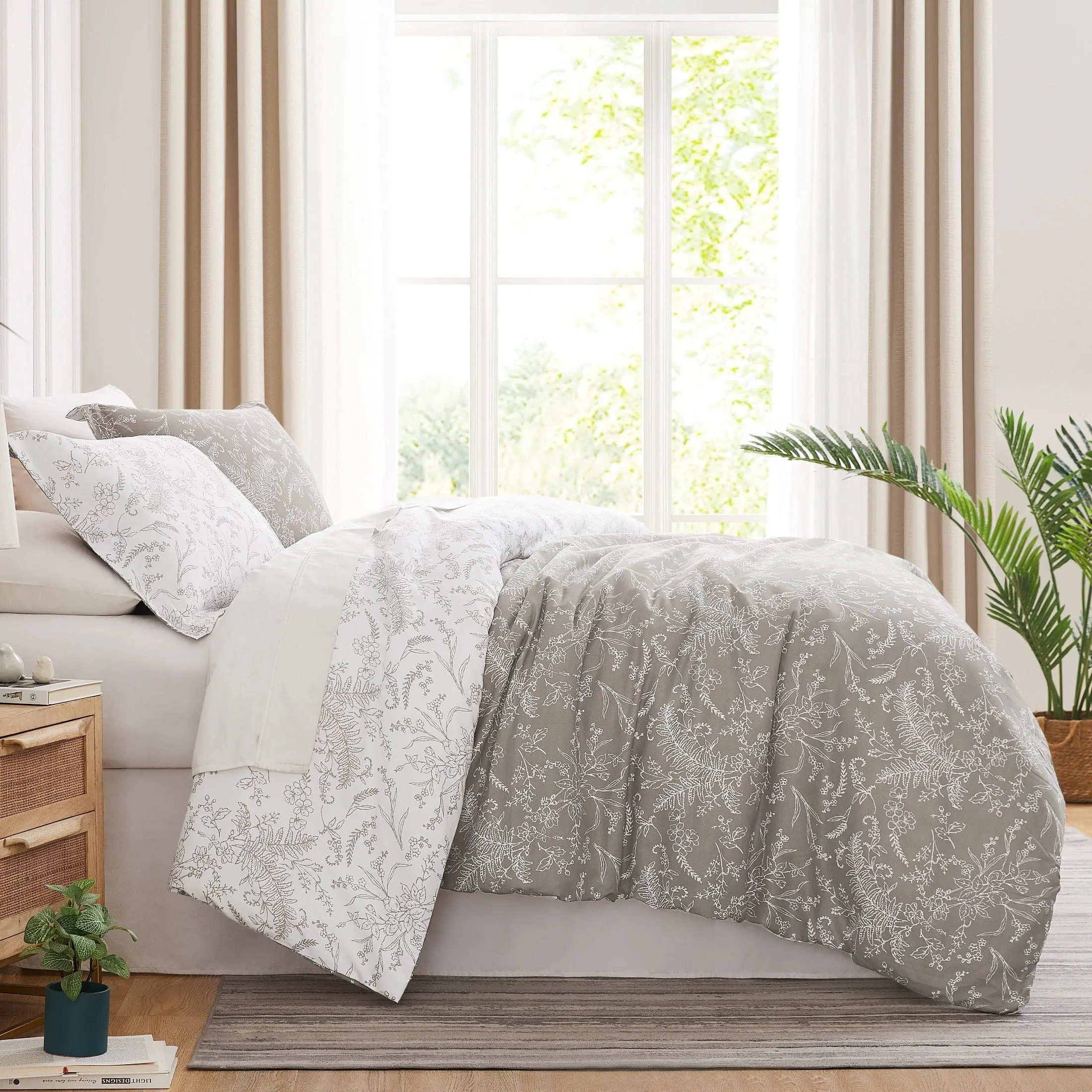 Winter Brush Reversible Comforter Set