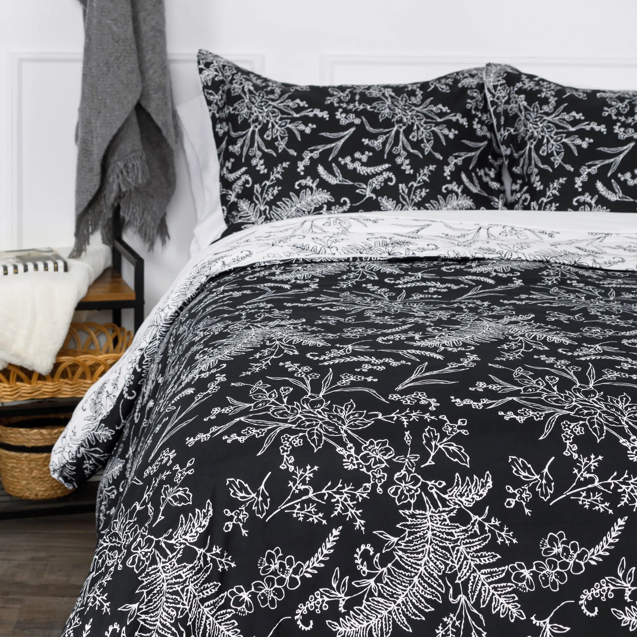 Winter Brush Reversible Comforter Set