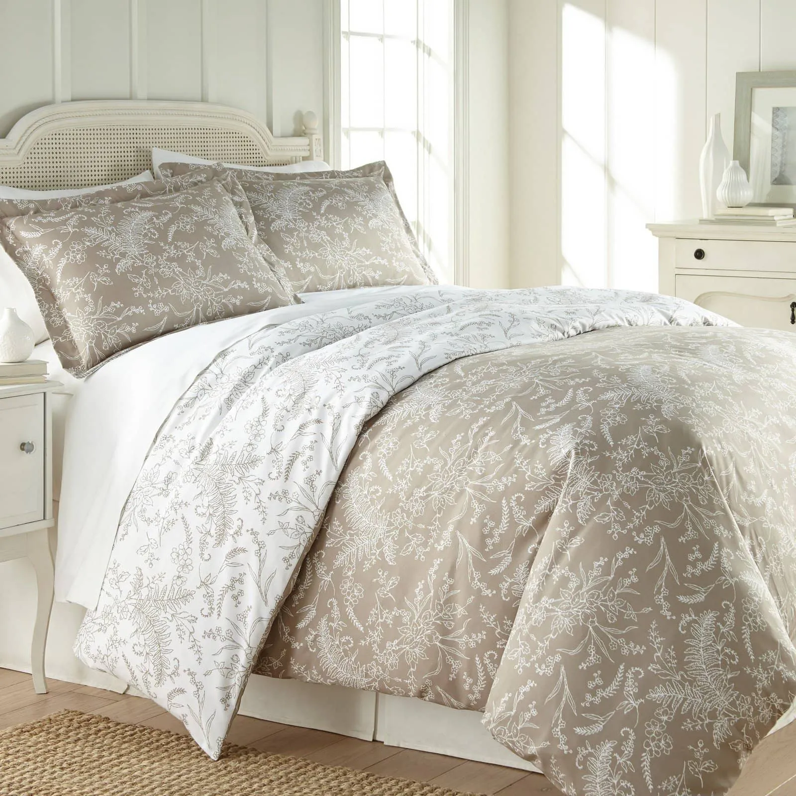 Winter Brush Reversible Comforter Set